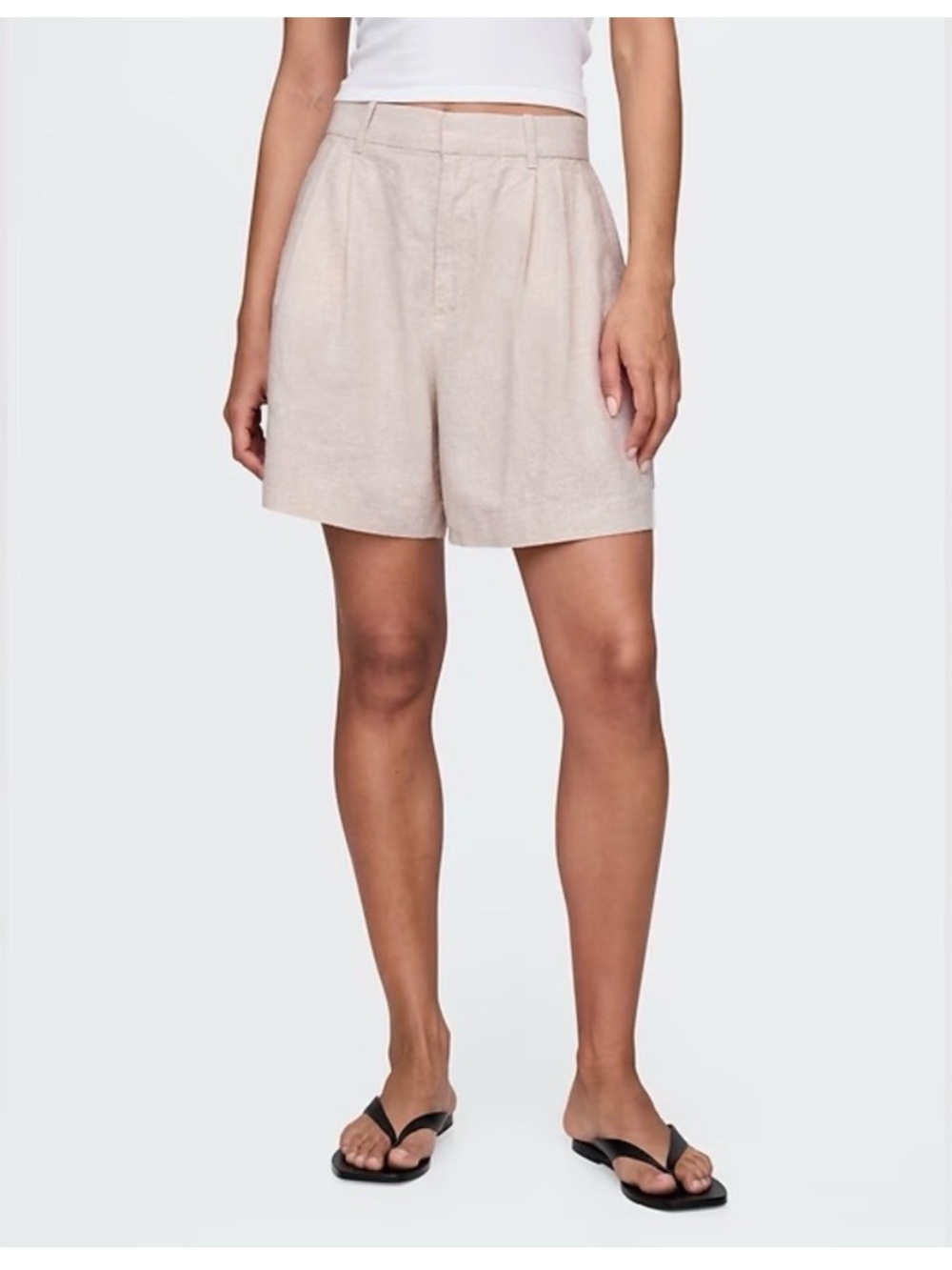 GAP High-Waist Pleated Shorts in Light Beige